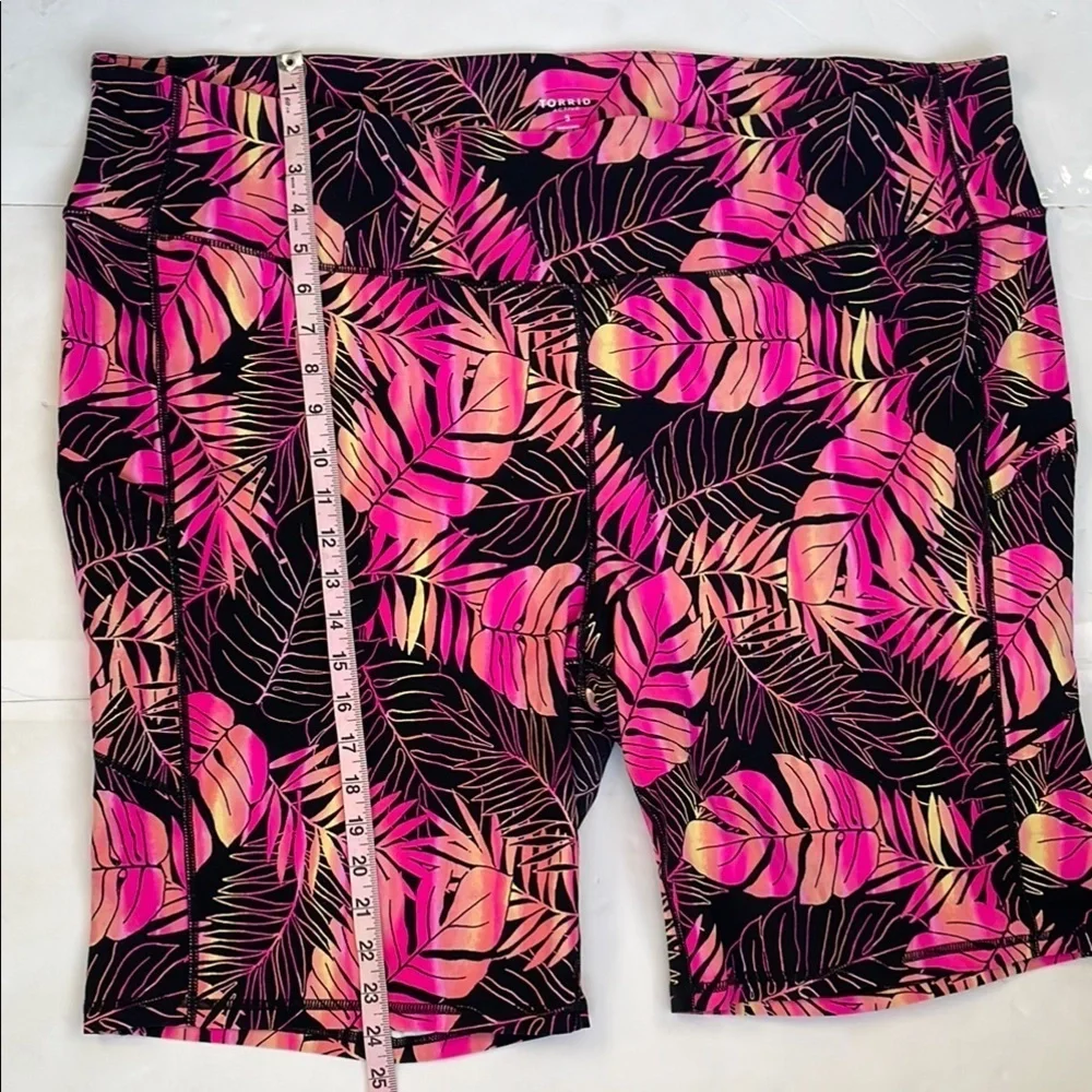 Torrid Performance Core 9” Pink Black Tropical Leaf Biker Workout Shorts Size 5